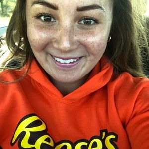 Meet your Posher, Carly